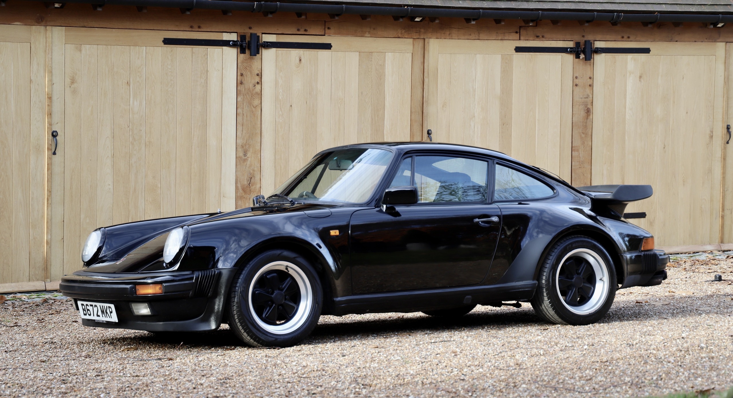 Porsche 930 Turbo 全体像