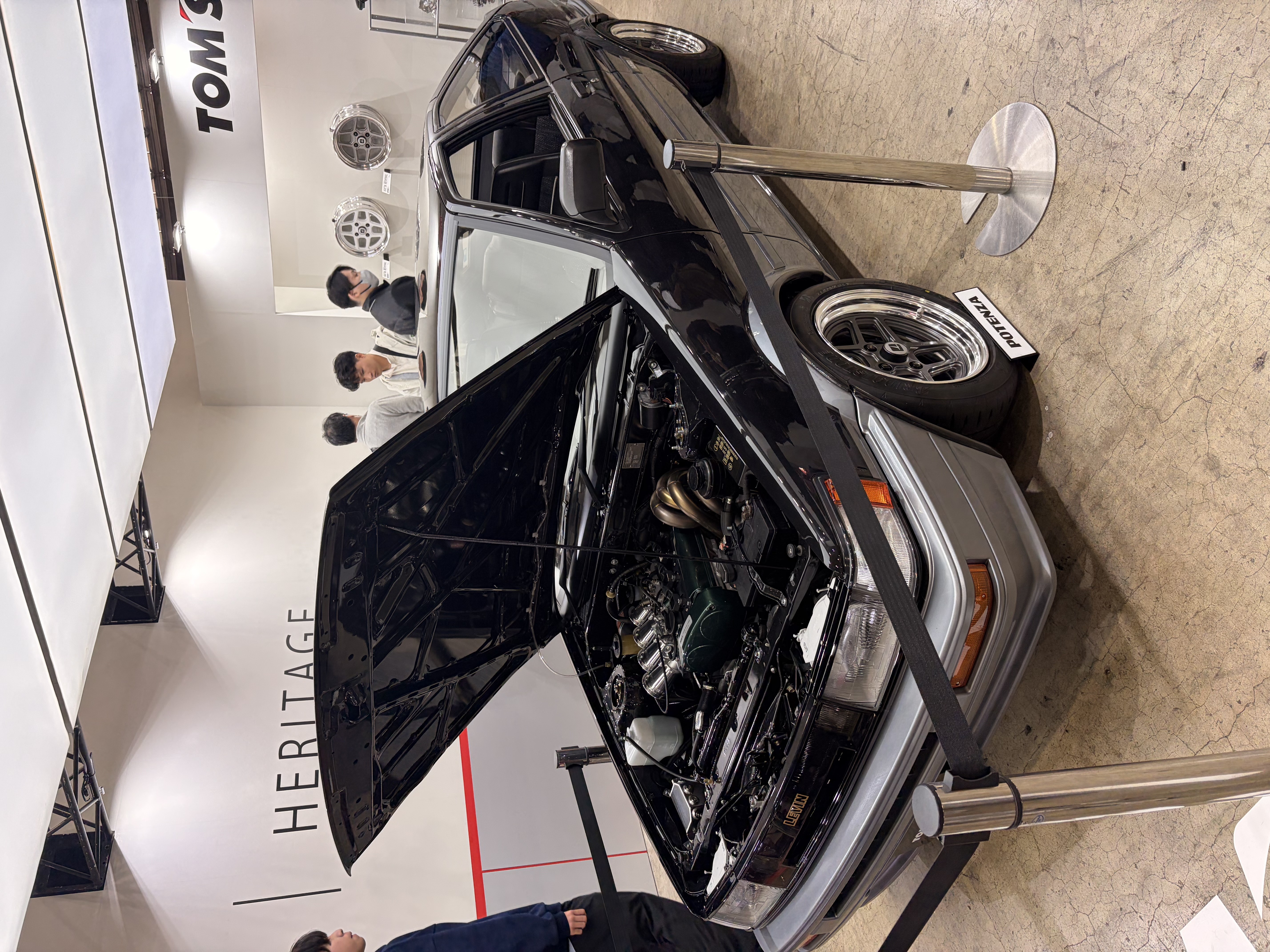 TOM'S HERITAGE AE86 LEVIN