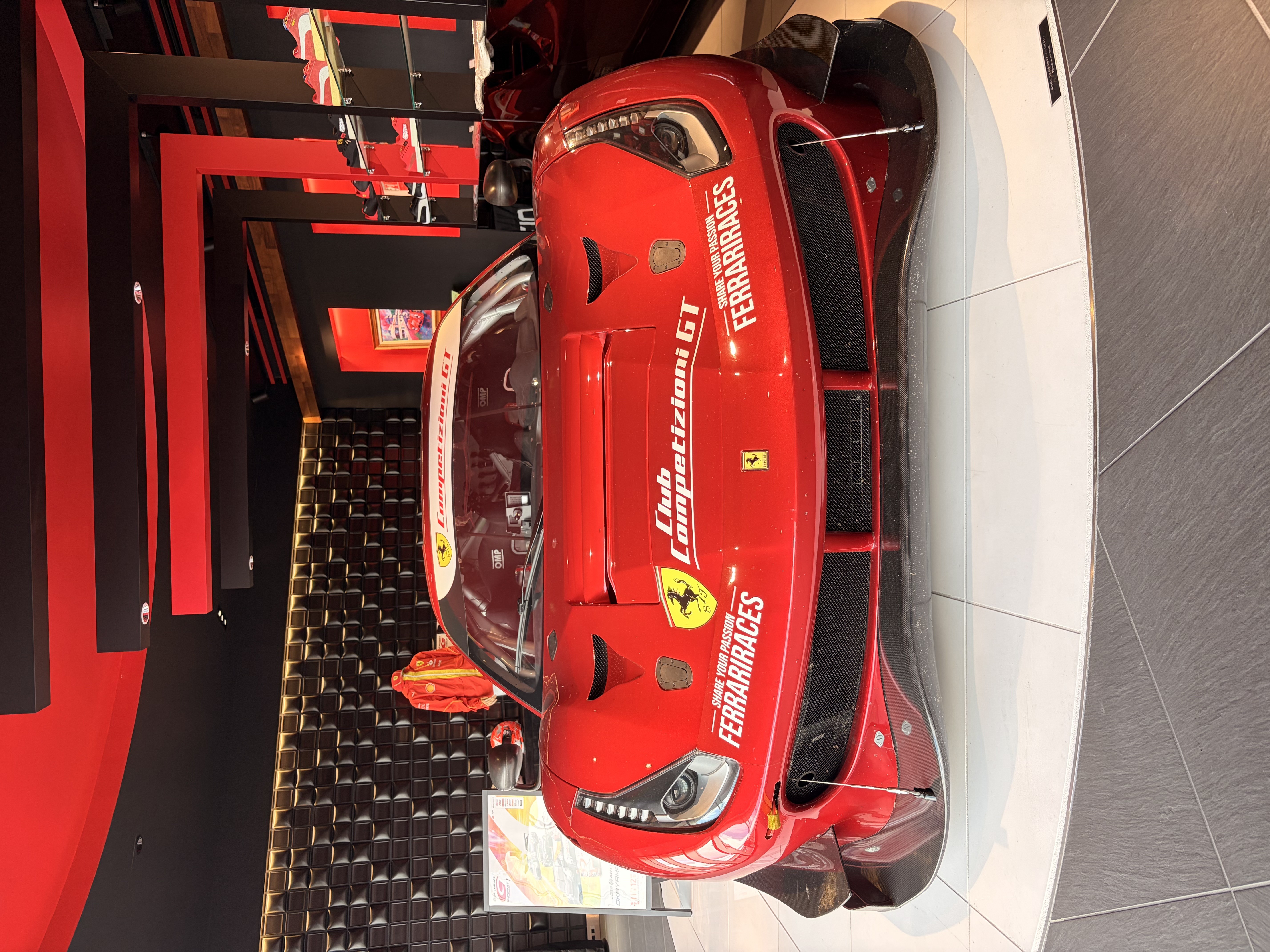 Ferrari 488 GT3 岡山国際サーキット展示車両