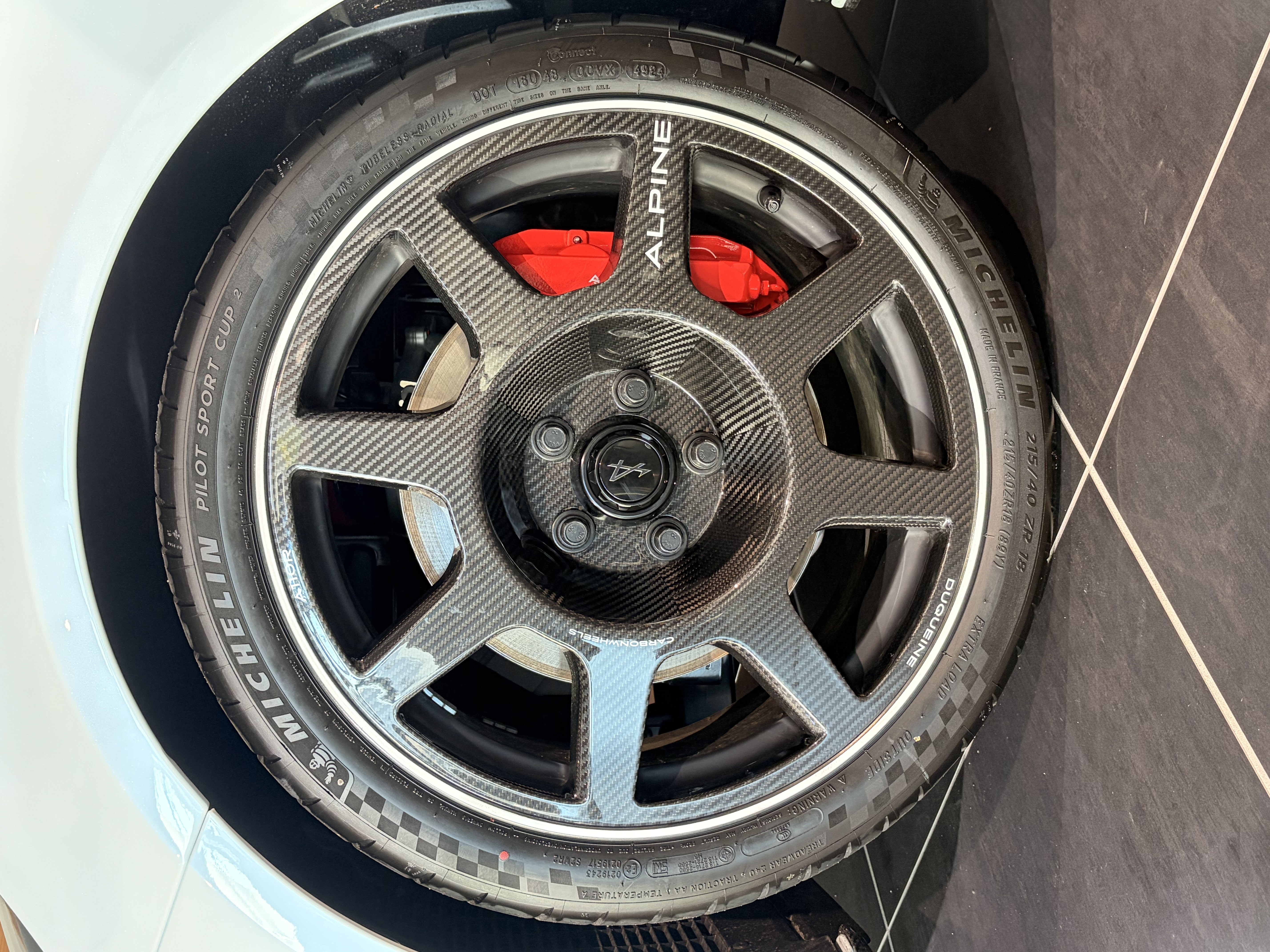A110R カーボンホイール